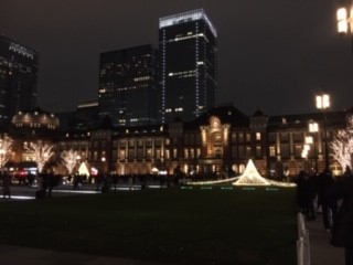 tokyo station.jpg